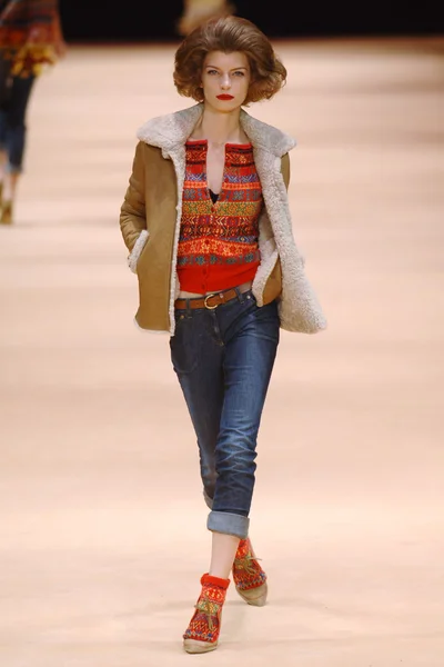 Look 35